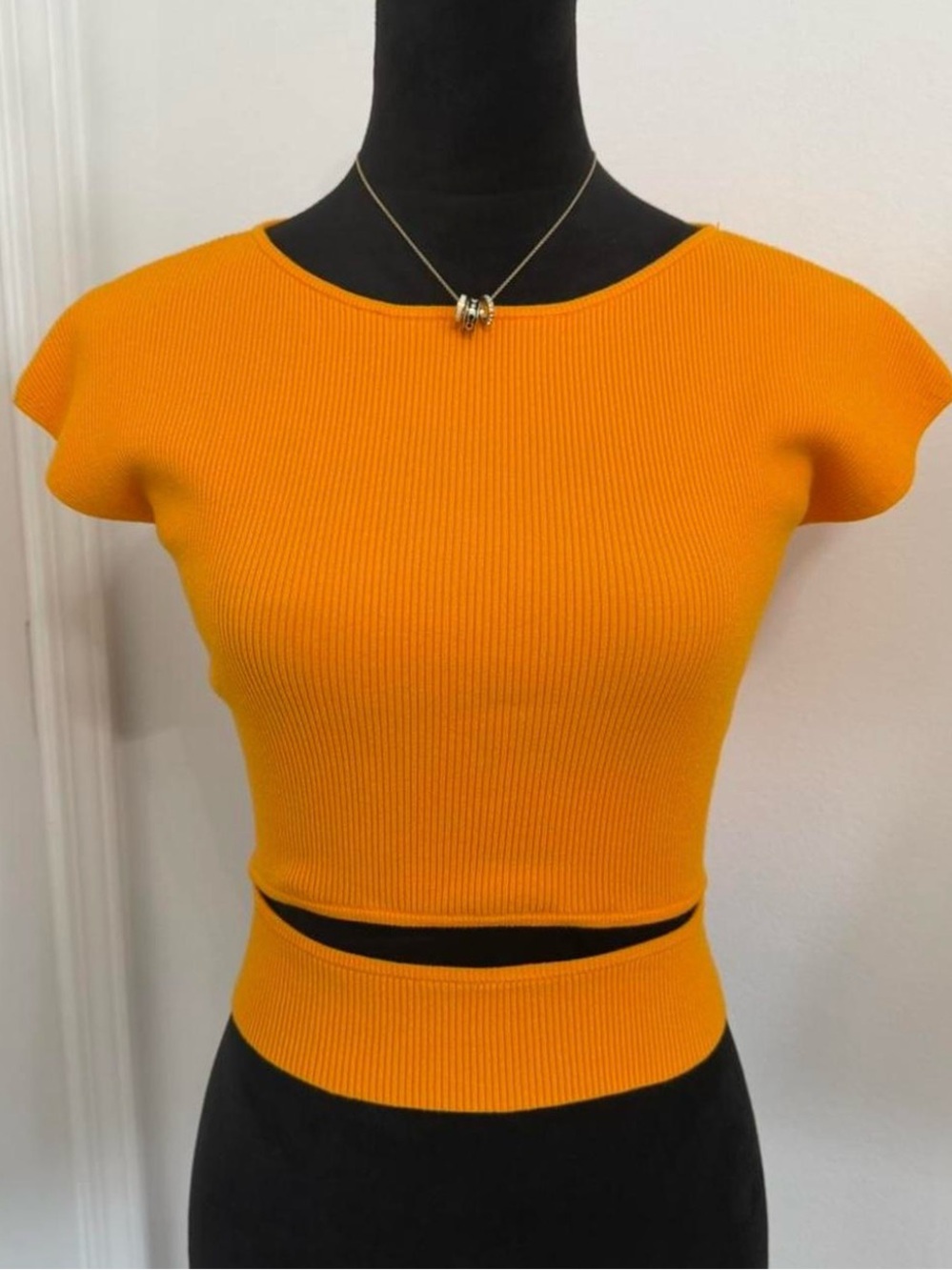 Wilfred Bright Orange Ribbed Crop Top